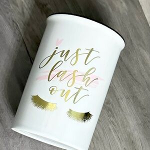 Makeup Brush Holder